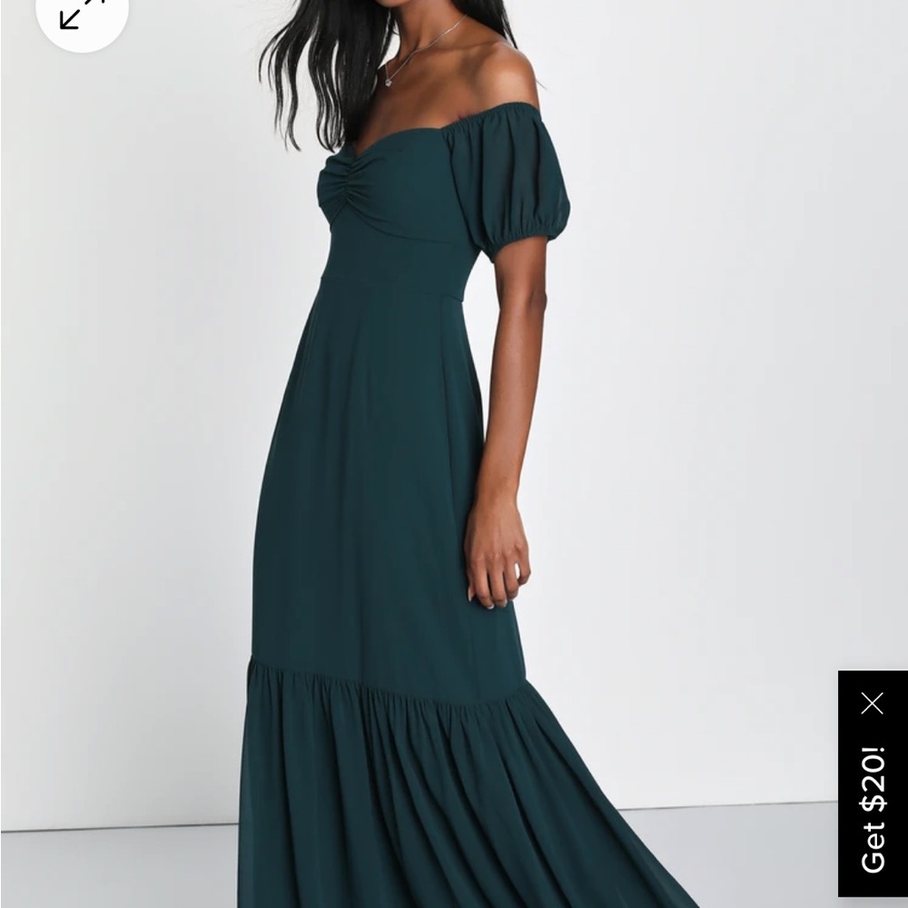 Appealing Elegance Emerald Green Off-the-Shoulder Maxi Dress